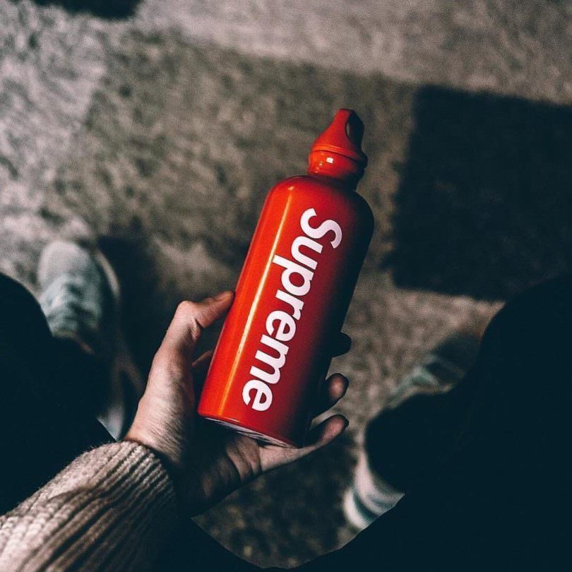弁当箱・水筒 Supreme/Sigg Traveller0.6L Water Bottle SIGG Traveler drinking bottle