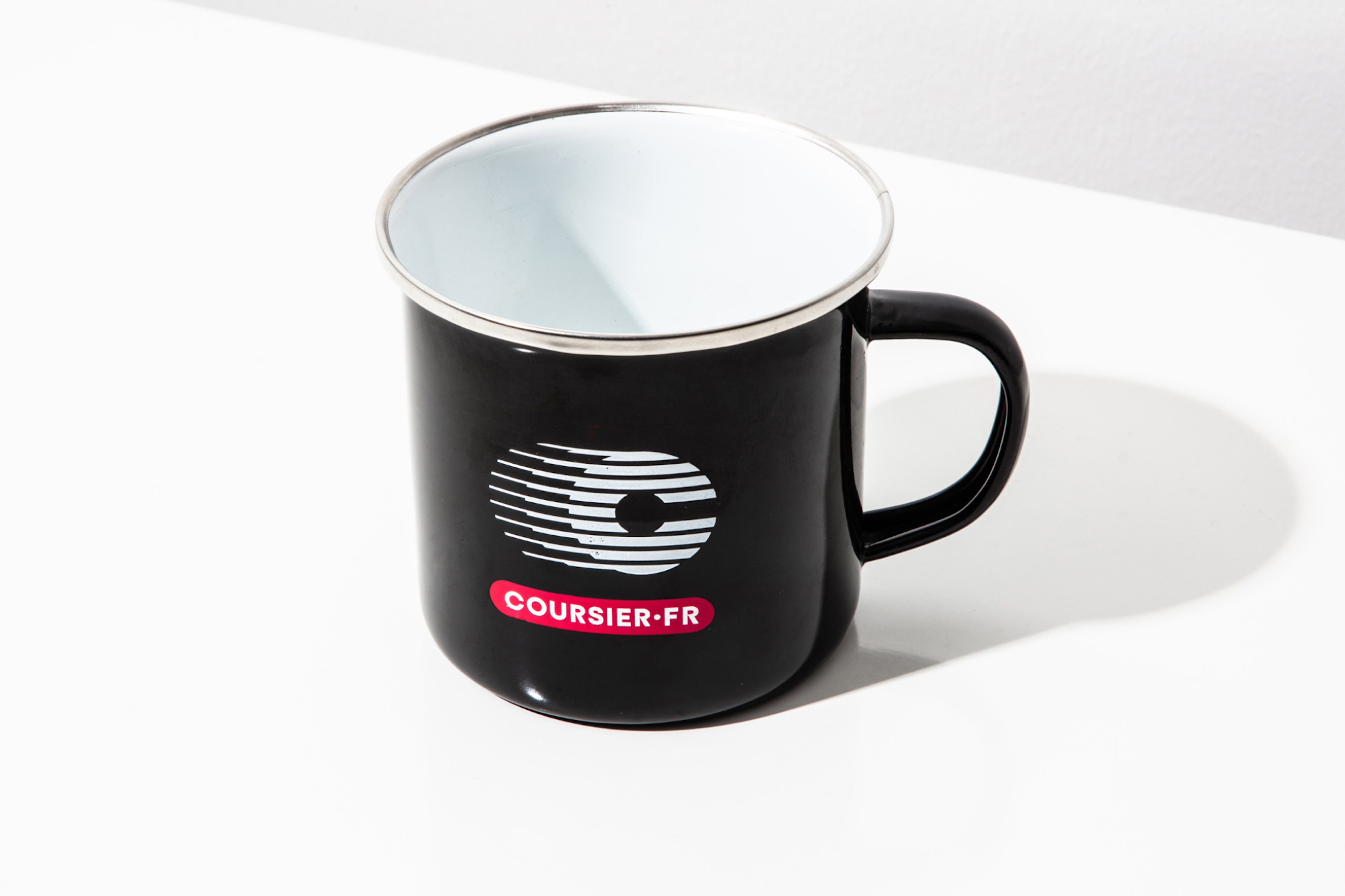 Coursier FR Enamel Mug